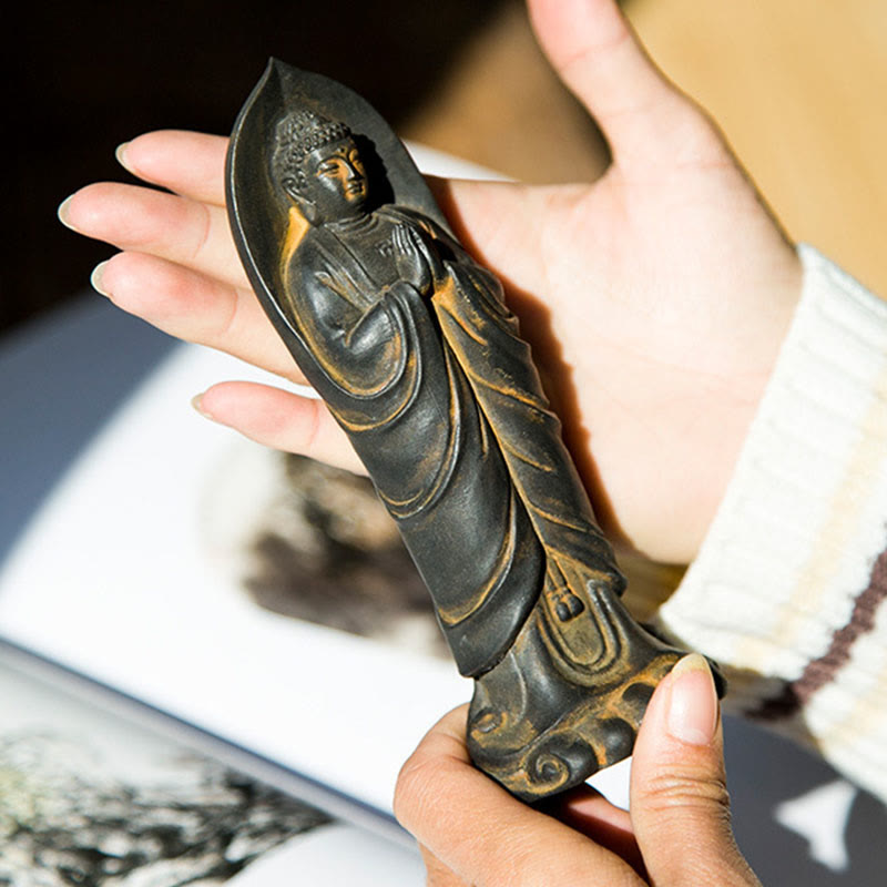 Nimara Ritual Handmade Sakyamuni Buddha Namaste Iron Powder Rust Cast Resin Statue Decoration