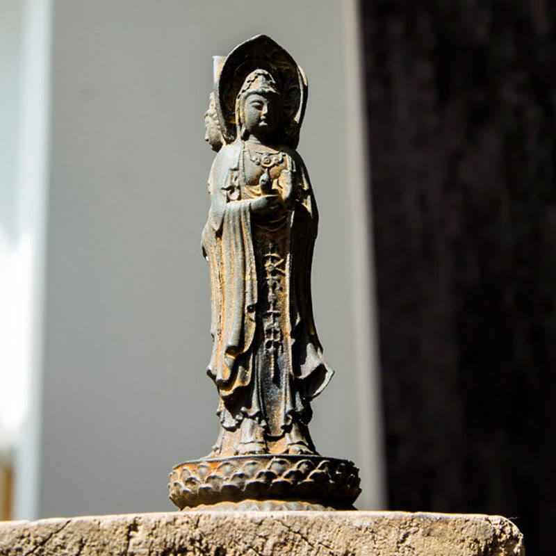Nimara Ritual Three-sided Kwan Yin Avalokitesvara Iron Powder Rust Cast Resin Statue Wealth Desk Decoration