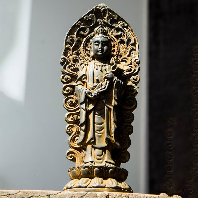 Nimara Ritual Handmade Amitabha Guanyin Avalokitesvara Mahasthamaprapta Iron Powder Rust Cast Resin Statue Decoration