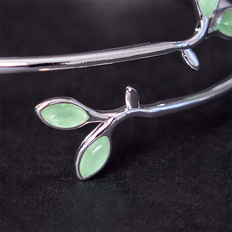 Nimara Ritual Leaf Pattern Cat Eye Support Cuff Bracelet Bangle