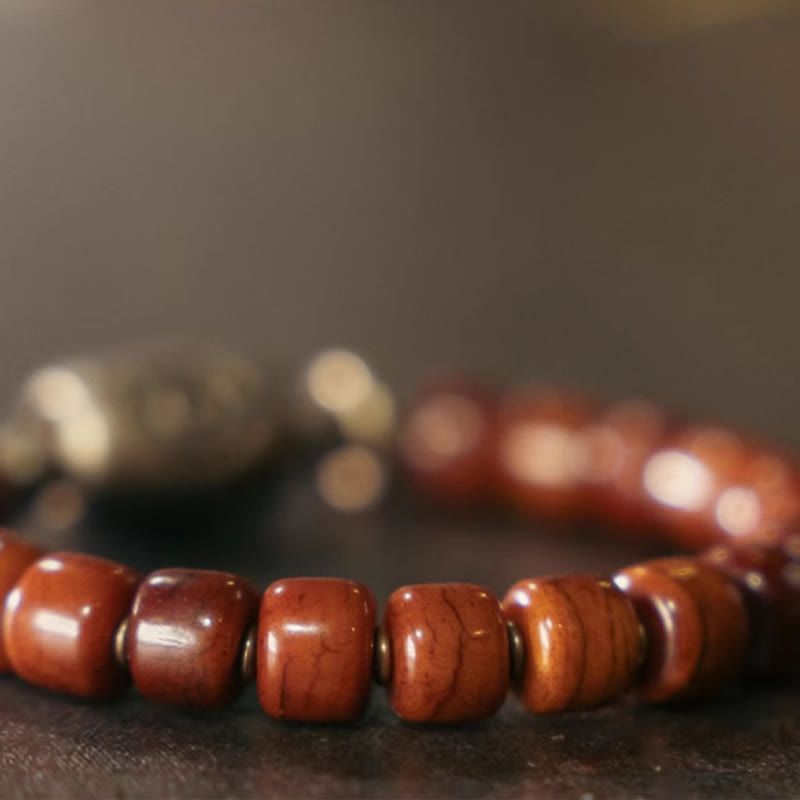 Nimara Ritual Bone Beads Dzi Shape Copper Cone Pendant Strength Bracelet