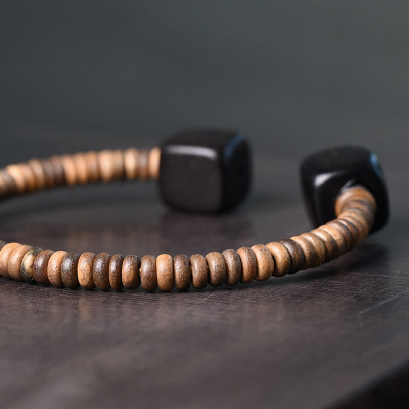Nimara Ritual Ebony Wood Green Sandalwood Cube Balance Bracelet