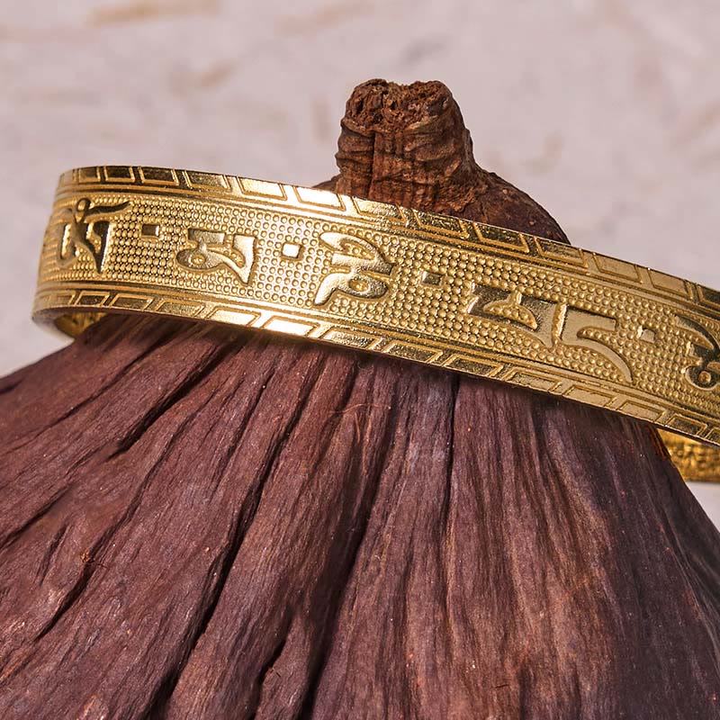 Nimara Ritual Six True Words 'om Mani Padme Hum' Heart Sutra Copper Brass Luck Wisdom Bracelet Bangle