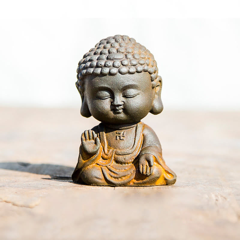 Nimara Ritual Small Meditating Buddha Iron Powder Rust Cast Resin Statue Home Decoration
