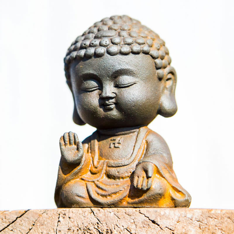 Nimara Ritual Small Meditating Buddha Iron Powder Rust Cast Resin Statue Home Decoration