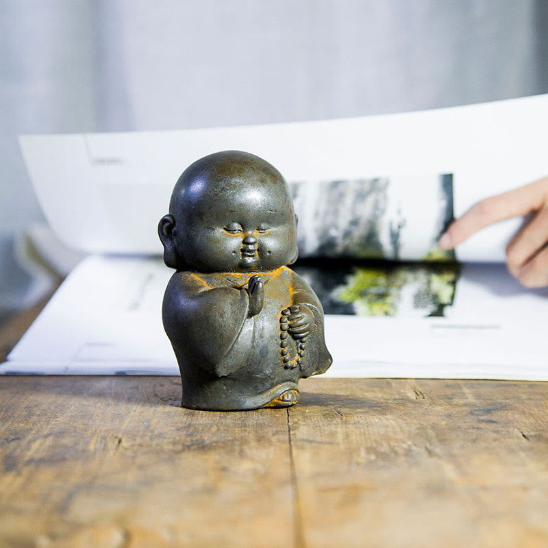 Nimara Ritual Handmade Little Monk Iron Powder Rust Cast Resin Statue Home Decoration