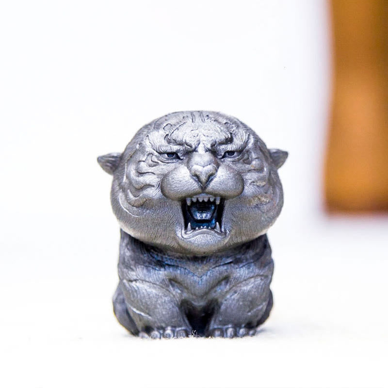 Nimara Ritual Handmade Mini Roaring Tiger Iron Powder Rust Cast Resin Statue Home Decoration