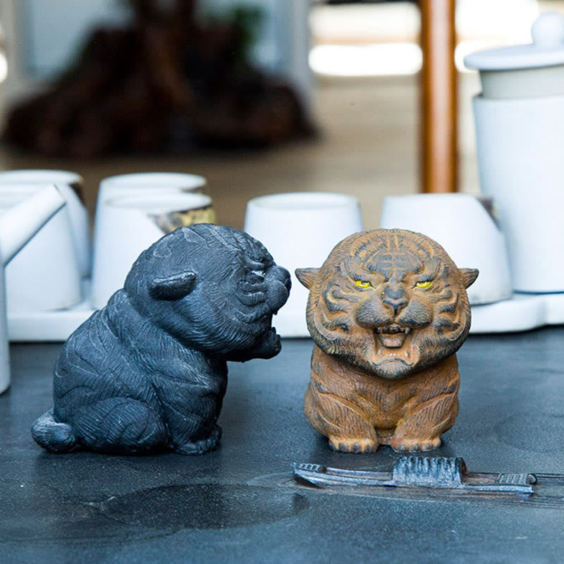 Nimara Ritual Handmade Mini Roaring Tiger Iron Powder Rust Cast Resin Statue Home Decoration