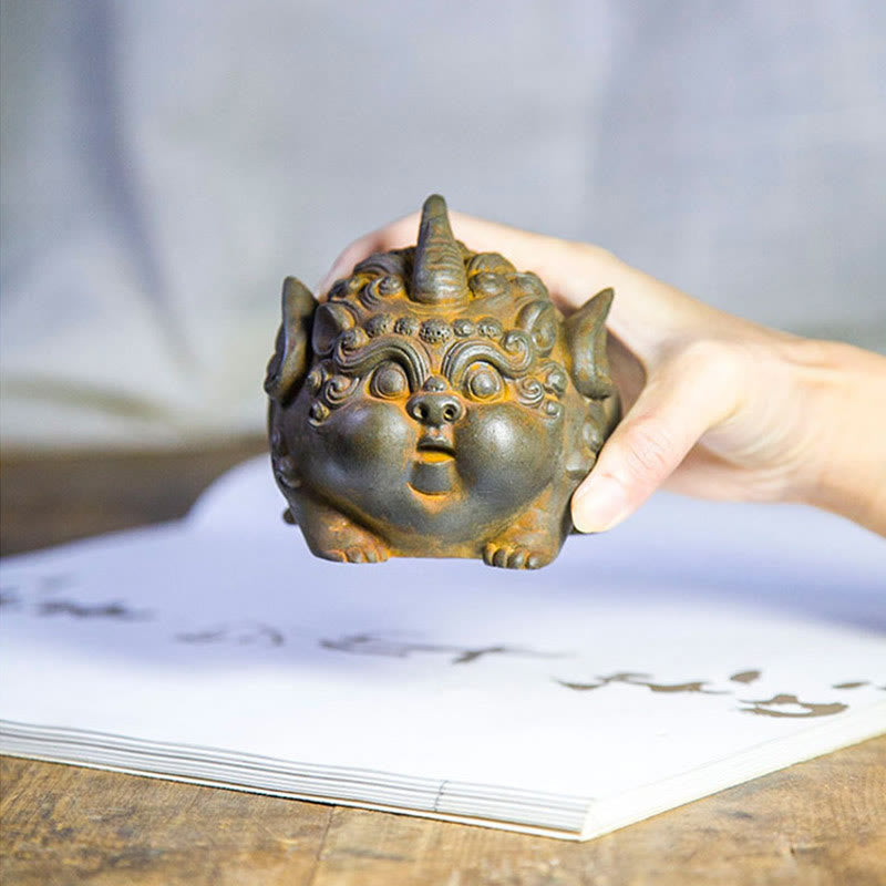Nimara Ritual Handmade Wealth PiXiu Iron Powder Rust Cast Resin Statue Home Decoration