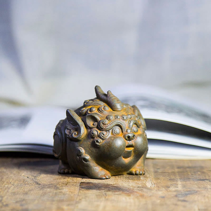 Nimara Ritual Handmade Wealth PiXiu Iron Powder Rust Cast Resin Statue Home Decoration