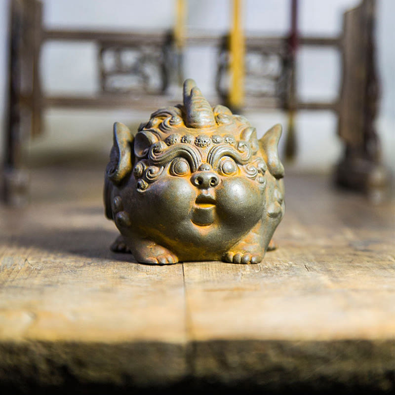 Nimara Ritual Handmade Wealth PiXiu Iron Powder Rust Cast Resin Statue Home Decoration