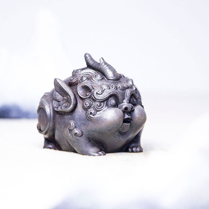 Nimara Ritual Handmade Wealth PiXiu Iron Powder Rust Cast Resin Statue Home Decoration