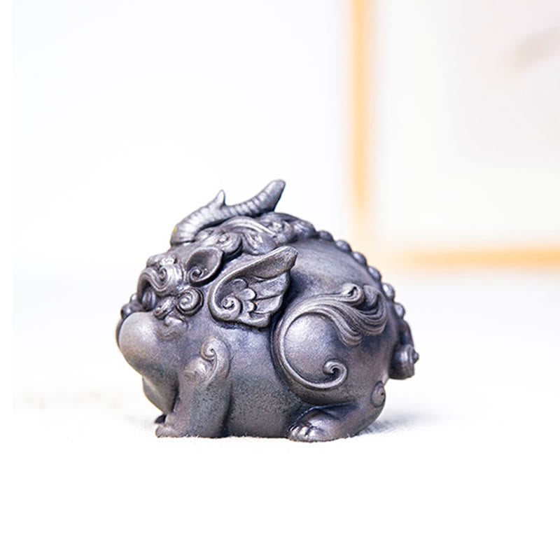 Nimara Ritual Handmade Wealth PiXiu Iron Powder Rust Cast Resin Statue Home Decoration