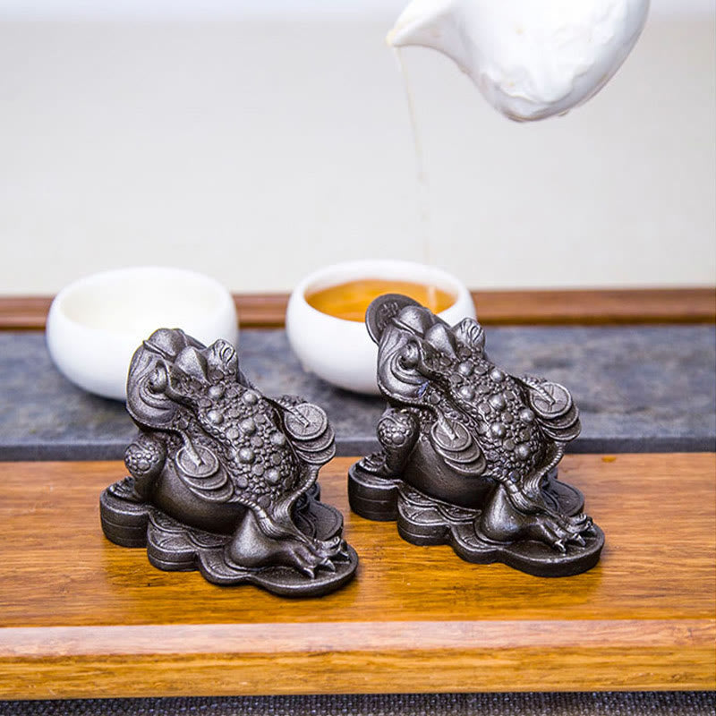 Nimara Ritual Handmade Feng Shui Frog Toad Copper Coins Iron Powder Rust Cast Resin Statue Home Decoration
