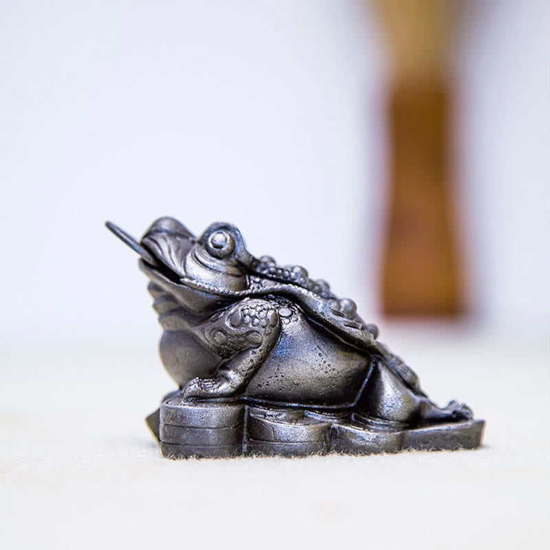 Nimara Ritual Handmade Feng Shui Frog Toad Copper Coins Iron Powder Rust Cast Resin Statue Home Decoration