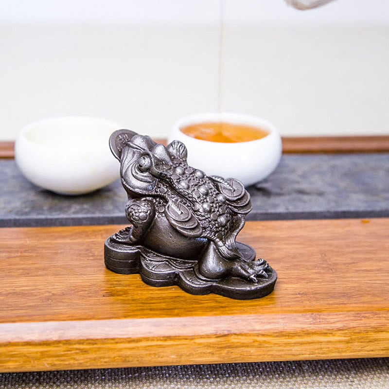 Nimara Ritual Handmade Feng Shui Frog Toad Copper Coins Iron Powder Rust Cast Resin Statue Home Decoration