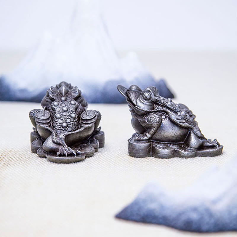 Nimara Ritual Handmade Feng Shui Frog Toad Copper Coins Iron Powder Rust Cast Resin Statue Home Decoration