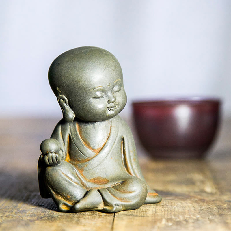 Nimara Ritual Handmade Ksitigarbha Kwan Yin Guanyin Avalokitesvara Tathagata Iron Powder Rust Cast Resin Statue Home Decoration