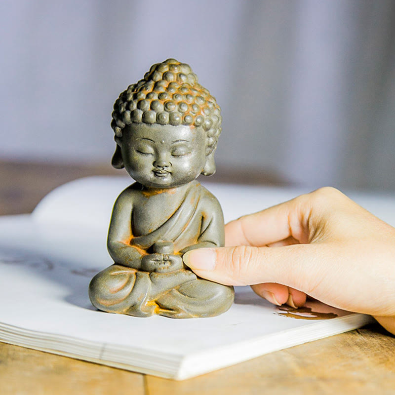 Nimara Ritual Handmade Ksitigarbha Kwan Yin Guanyin Avalokitesvara Tathagata Iron Powder Rust Cast Resin Statue Home Decoration