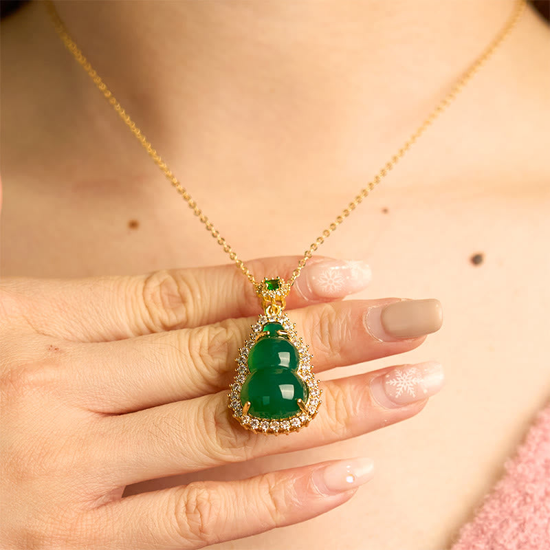 Nimara Ritual Green Chalcedony Gourd Pendant