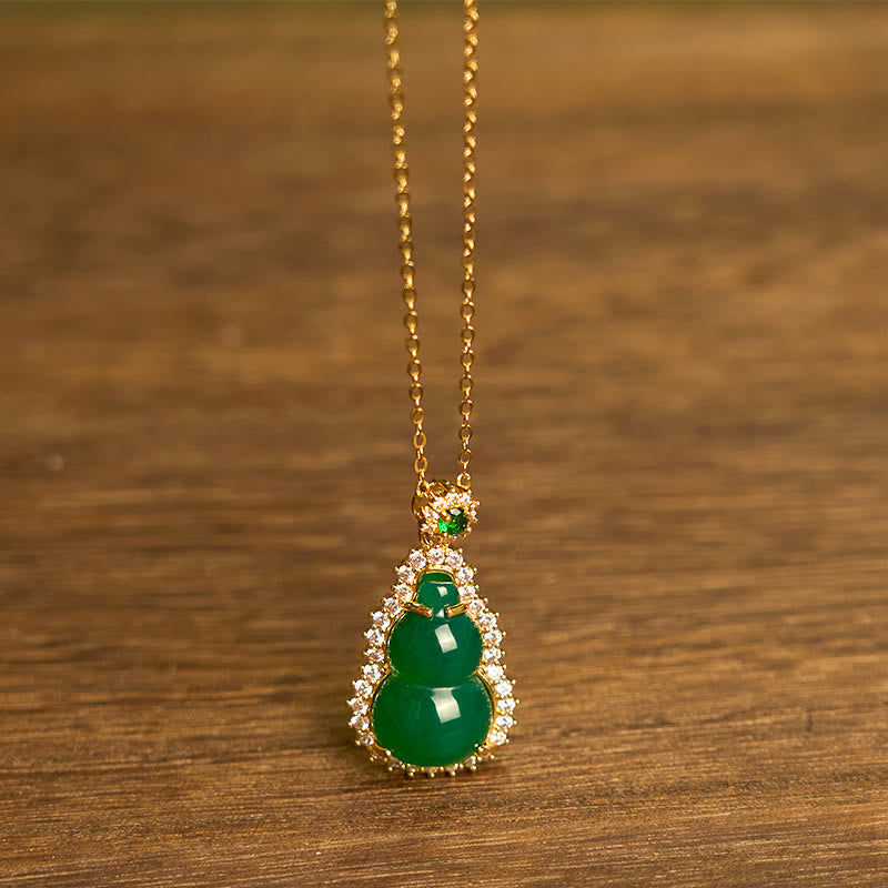 Nimara Ritual Green Chalcedony Gourd Pendant