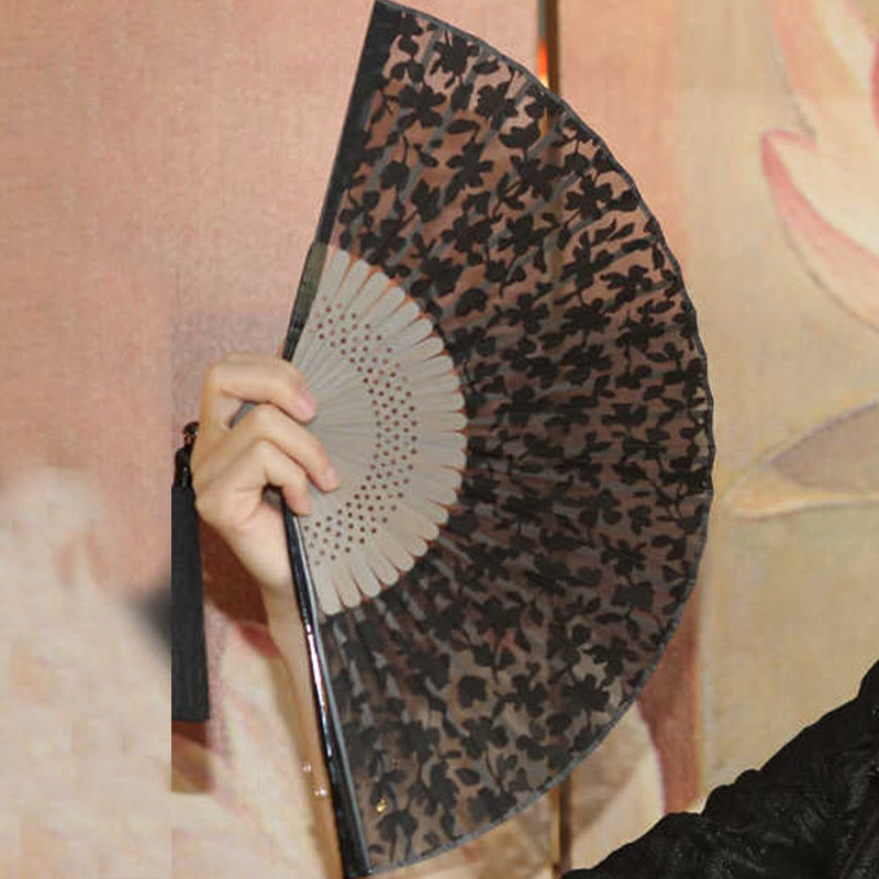 Nimara Ritual Retro Leaves Flower Silk Handheld Bamboo Folding Fan