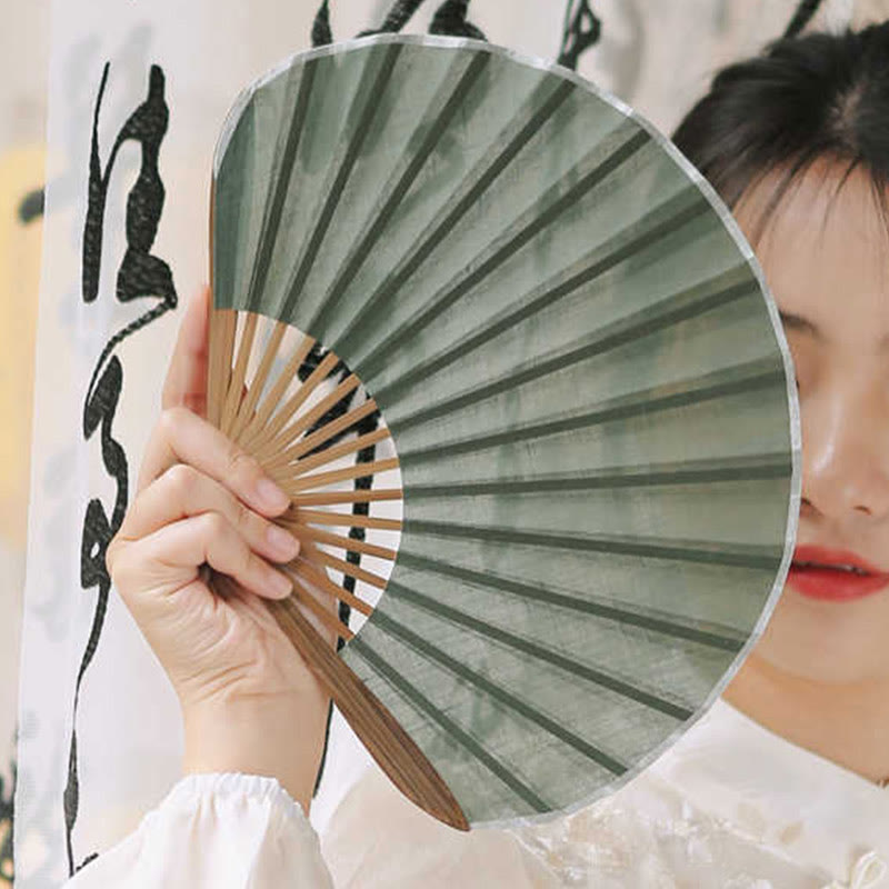 Nimara Ritual Retro Solid Color Shell Shape Handheld Bamboo Folding Fan