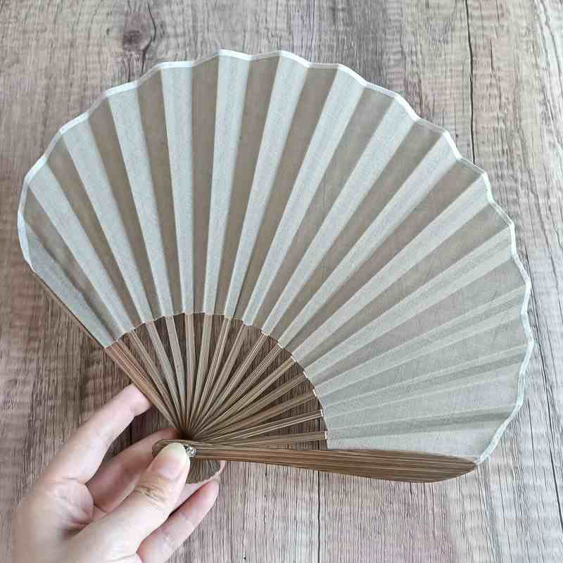 Nimara Ritual Retro Solid Color Shell Shape Handheld Bamboo Folding Fan