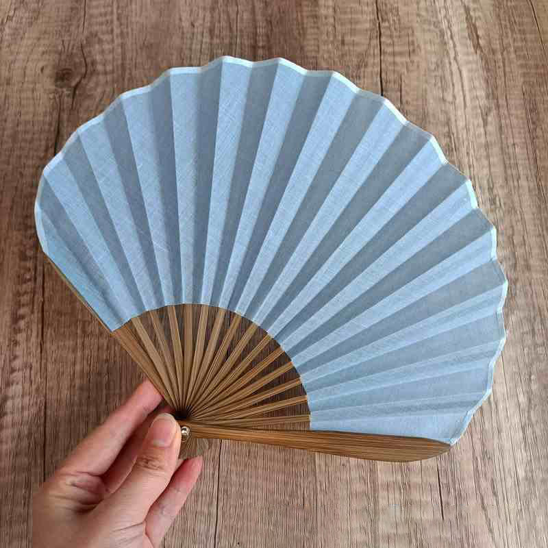 Nimara Ritual Retro Solid Color Shell Shape Handheld Bamboo Folding Fan