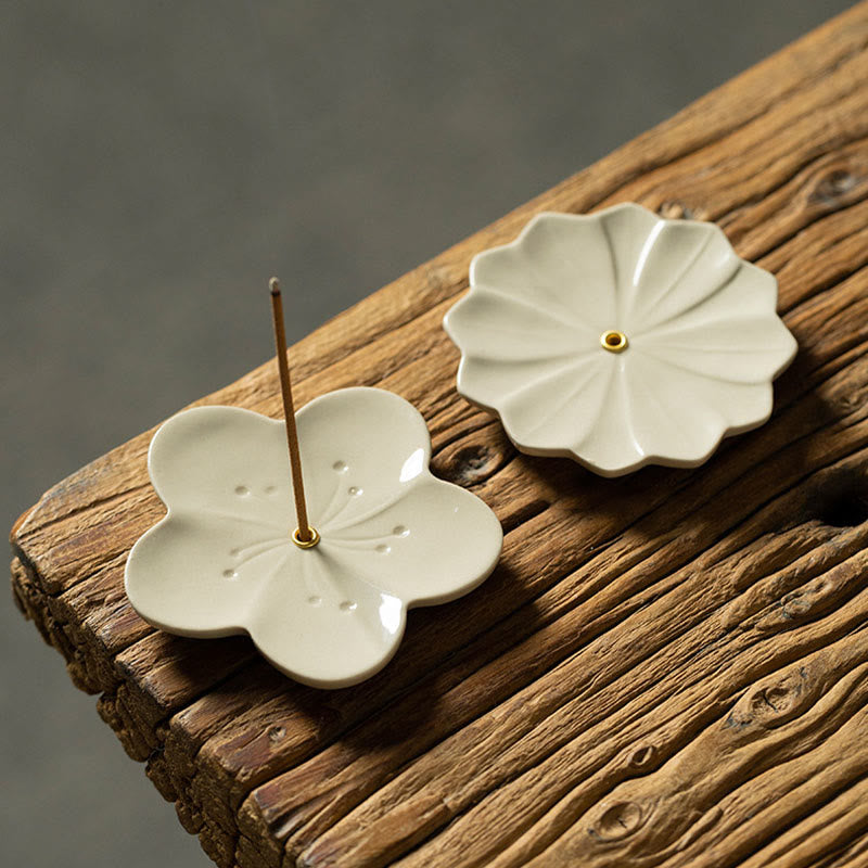 Nimara Ritual Lotus Cherry Blossom Plum Blossom Chrysanthemum Healing Ceramic Incense Burner Decoration