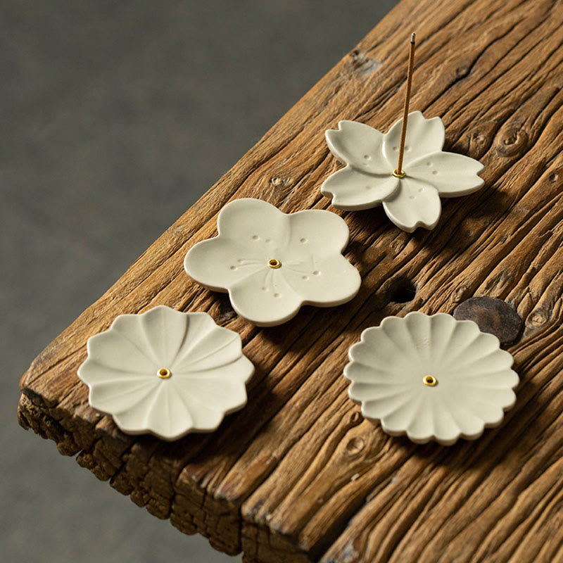 Nimara Ritual Lotus Cherry Blossom Plum Blossom Chrysanthemum Healing Ceramic Incense Burner Decoration