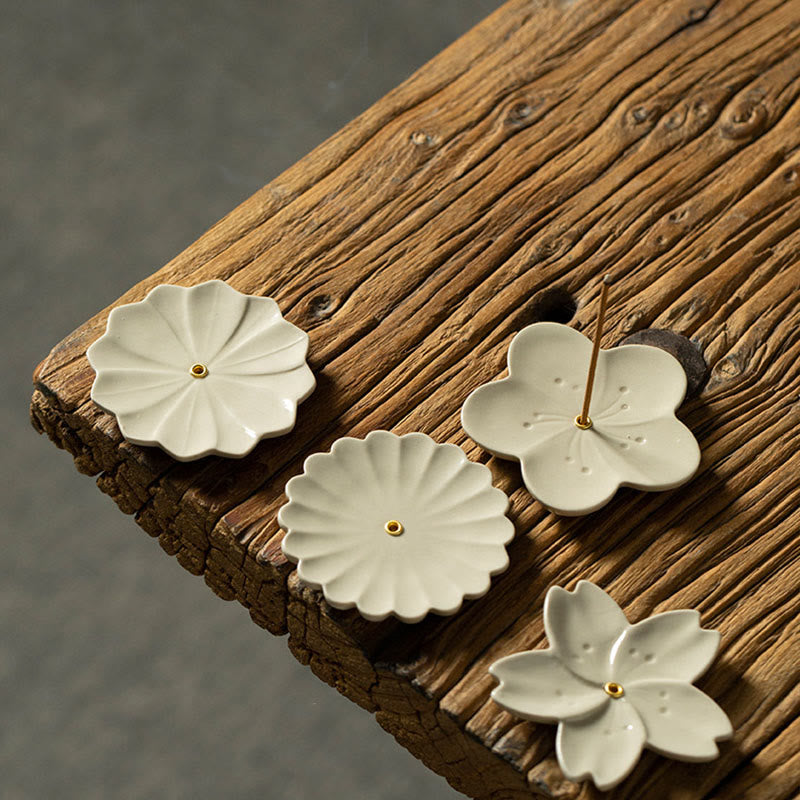 Nimara Ritual Lotus Cherry Blossom Plum Blossom Chrysanthemum Healing Ceramic Incense Burner Decoration