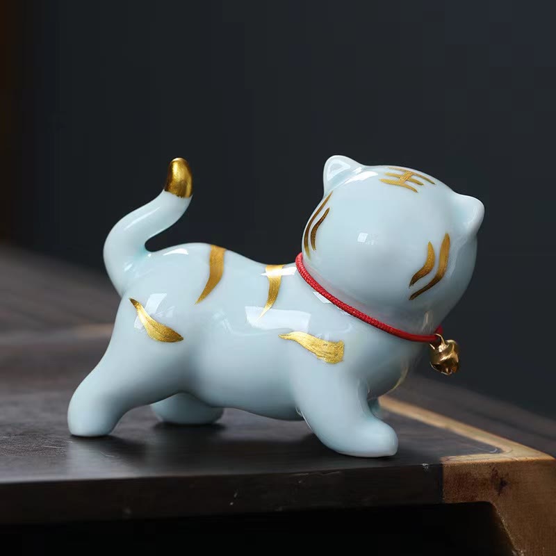 Nimara Ritual Mini Cute Tiger Tea Pet Ceramic Home Desk Figurine Decoration