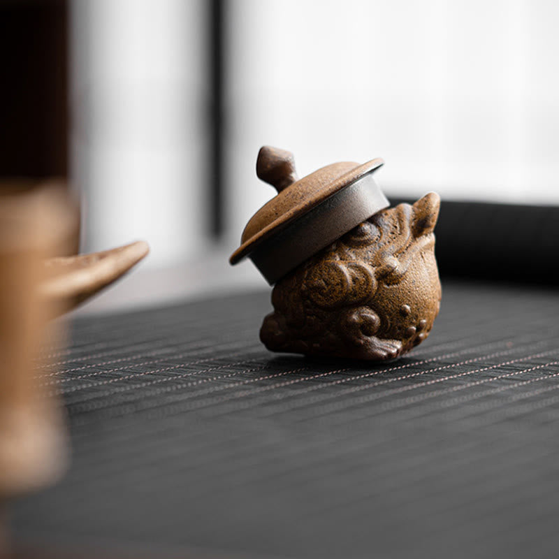 Nimara Ritual Mini Standing Cat Feng Shui Frog Toad Tea Pet Ceramic Home Desk Figurine Decoration