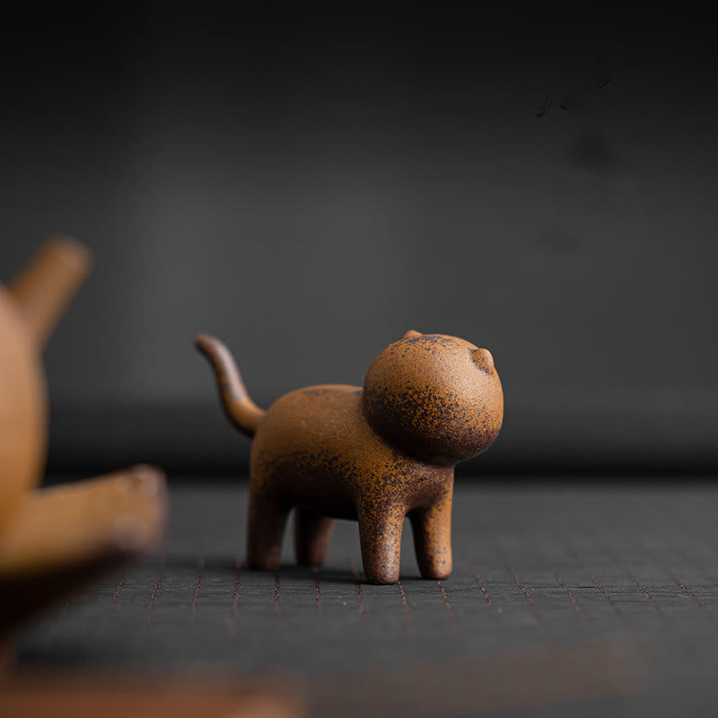 Nimara Ritual Mini Standing Cat Feng Shui Frog Toad Tea Pet Ceramic Home Desk Figurine Decoration