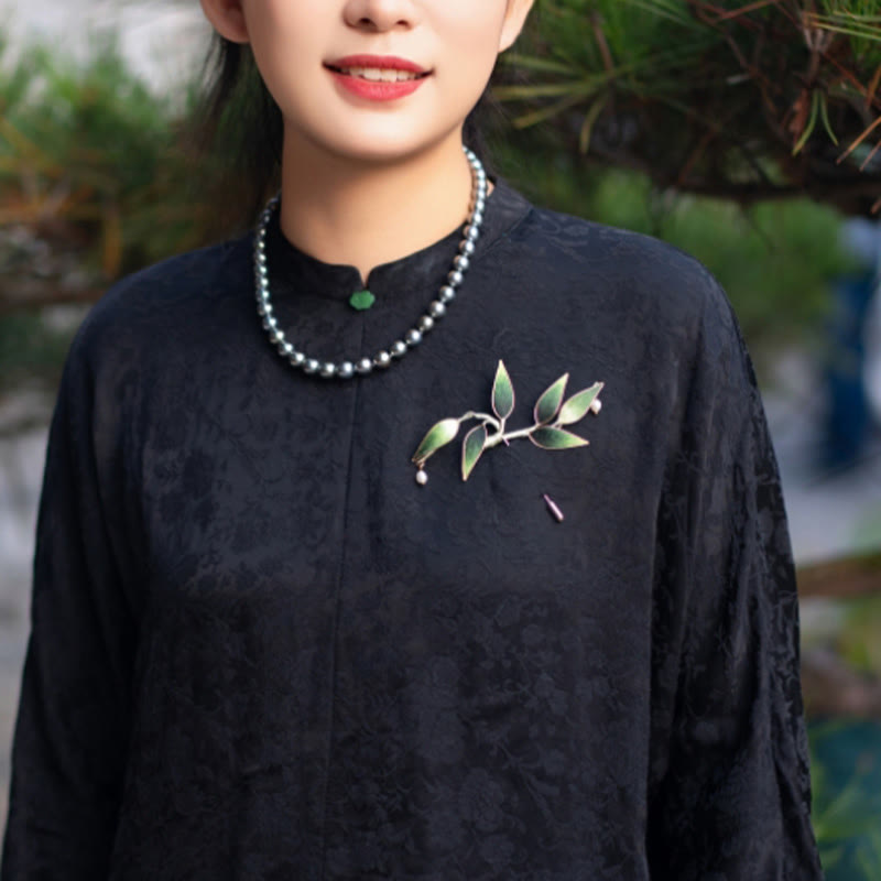 Nimara Ritual Handmade Yangzhou Velvet Flower Mulberry Silk Green Bamboo Brooch