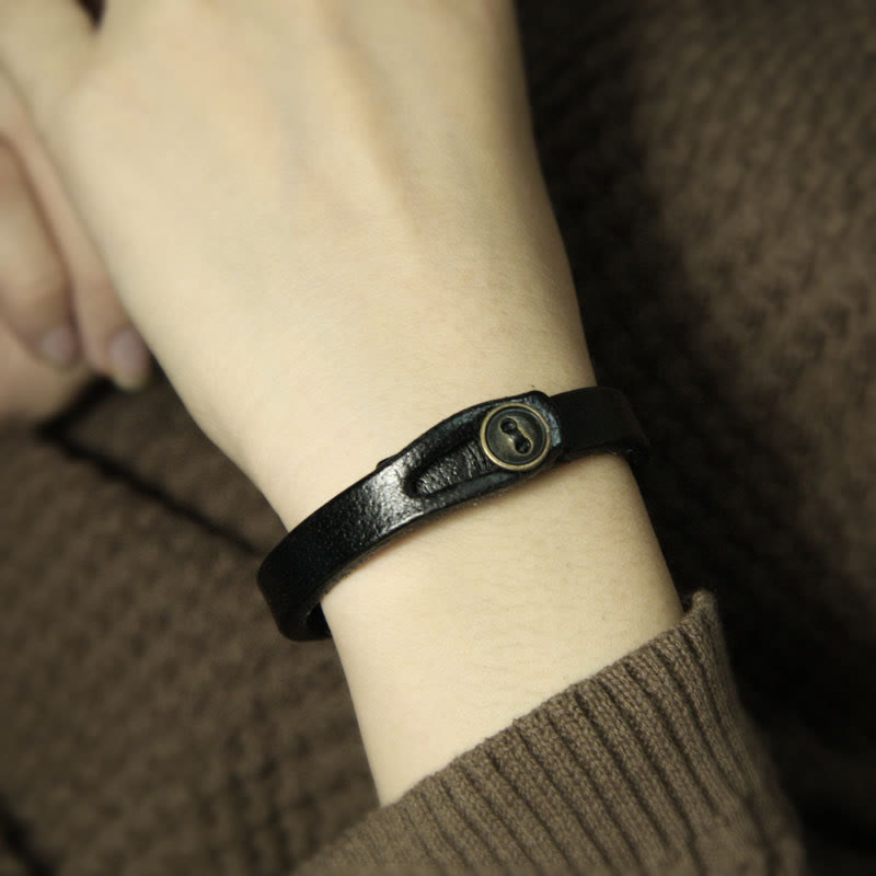 Nimara Ritual Vintage Plain Leather Button Buckle Confidence Bracelet