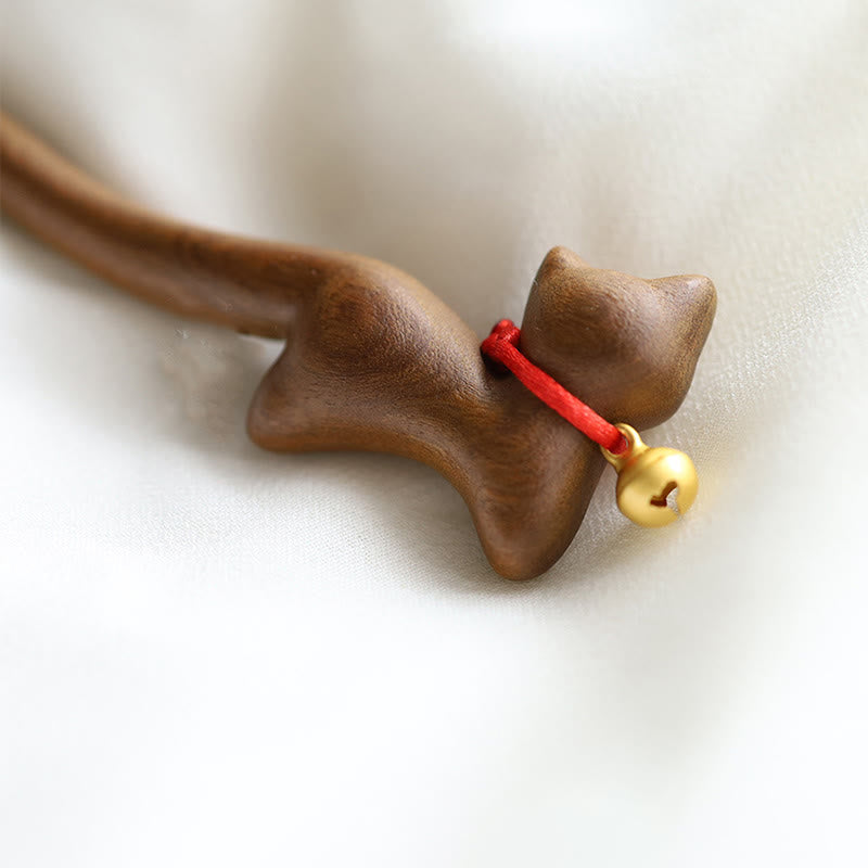 Nimara Ritual Classical Chinese Style Cat-shaped Sandalwood Hairpin