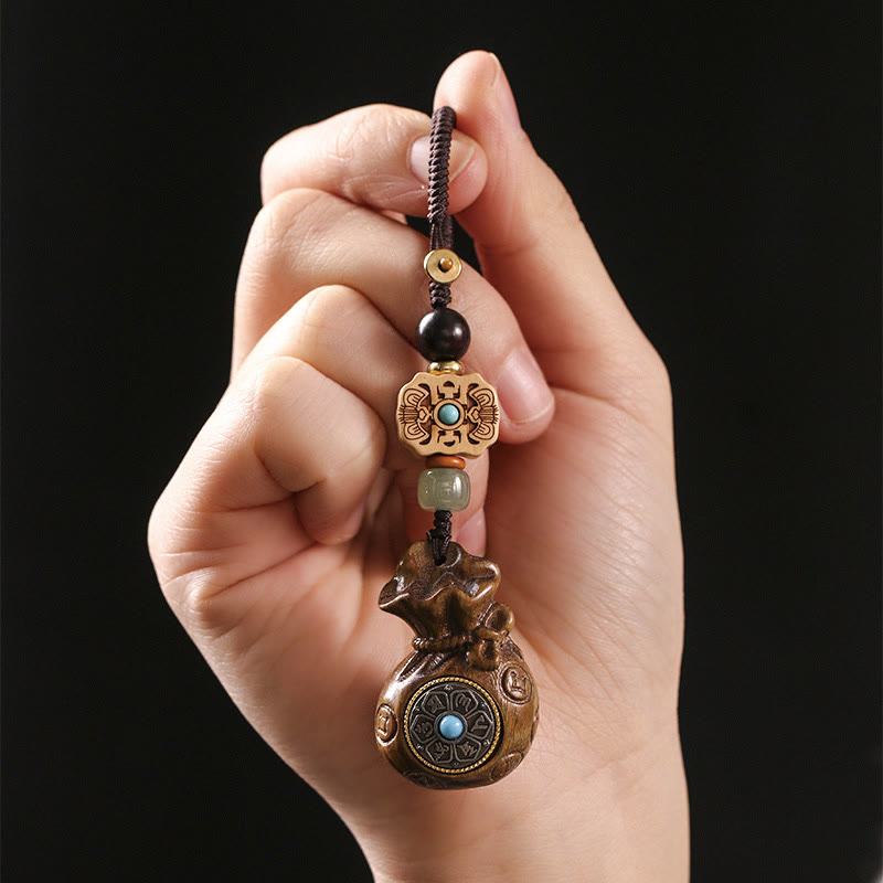Nimara Ritual Sandalwood Small Leaf Red Sandalwood Green Sandalwood Om Mani Padme Hum Calm Key Chain Phone Hanging Decoration