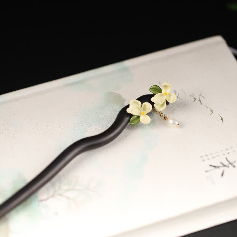 Nimara Ritual Ebony Gardenia Tassel Courage Hairpin