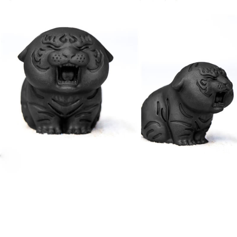 Nimara Ritual Mini Cute Tiger Iron Powder Rust Cast Resin Statue Home Decoration