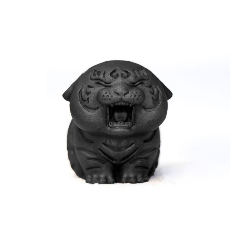 Nimara Ritual Mini Cute Tiger Iron Powder Rust Cast Resin Statue Home Decoration