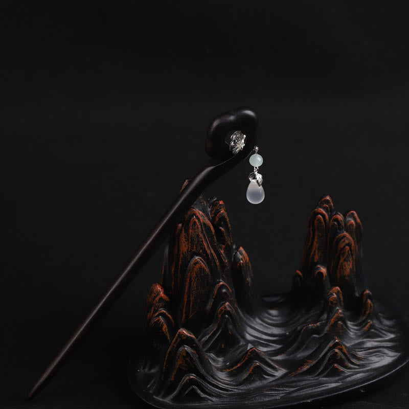 Nimara Ritual Ebony Auspicious Cloud Courage Hairpin