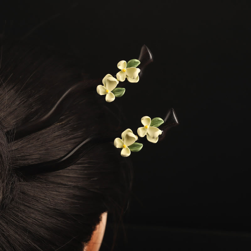 Nimara Ritual Ebony Gardenia Petal Courage Hairpin