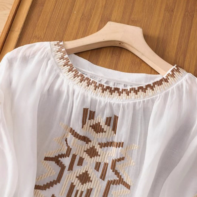 Nimara Ritual Casual Symmetrical Embroidery Women's Crew Neck Design Half Sleeve Spandex T-shirt