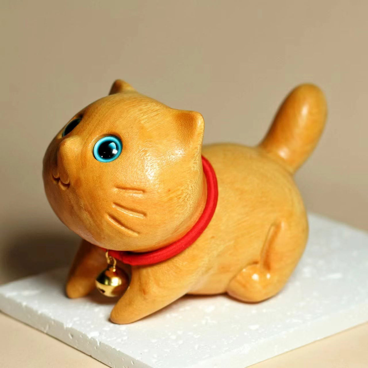 Nimara Ritual Mini Sandalwood Carved Lucky Confident Cat Healing Decoration