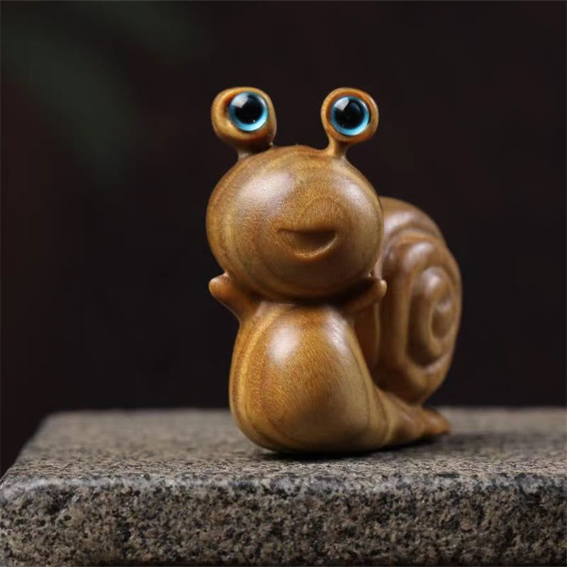 Nimara Ritual Mini Green Sandalwood Snail Carved Cure Desk Decoration