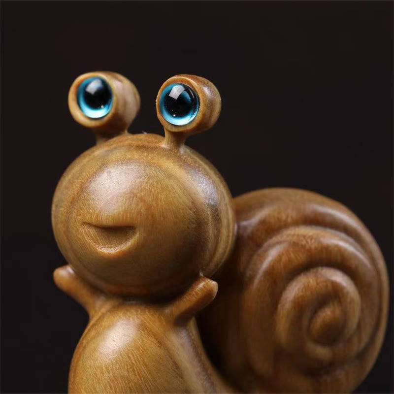 Nimara Ritual Mini Green Sandalwood Snail Carved Cure Desk Decoration