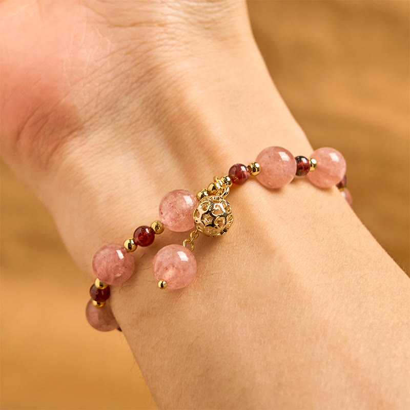Nimara Ritual Natural Strawberry Quartz Garnet Healing Bracelet