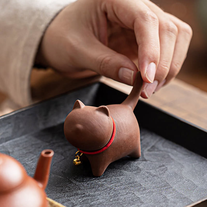Nimara Ritual Mini Lovely Red Rope Bell Cat Tea Pet Purple Clay Figurine Desk Decoration